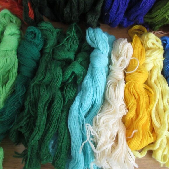 4.3+ Pound Lot 4 Ply Wool Yarn 8 Skeins Plus 10 -  30" Lengths Weights-SEE DESC - Picture 8 of 10
